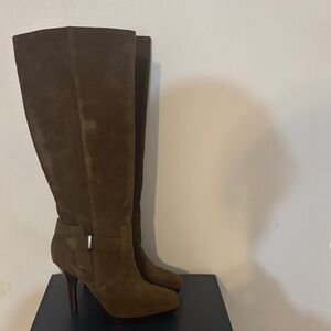 Elegant Brown Knee-High Women's Boots